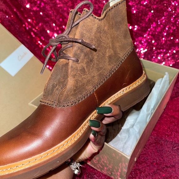 Clarks Trace Fawn Boots - Picture 2 of 4